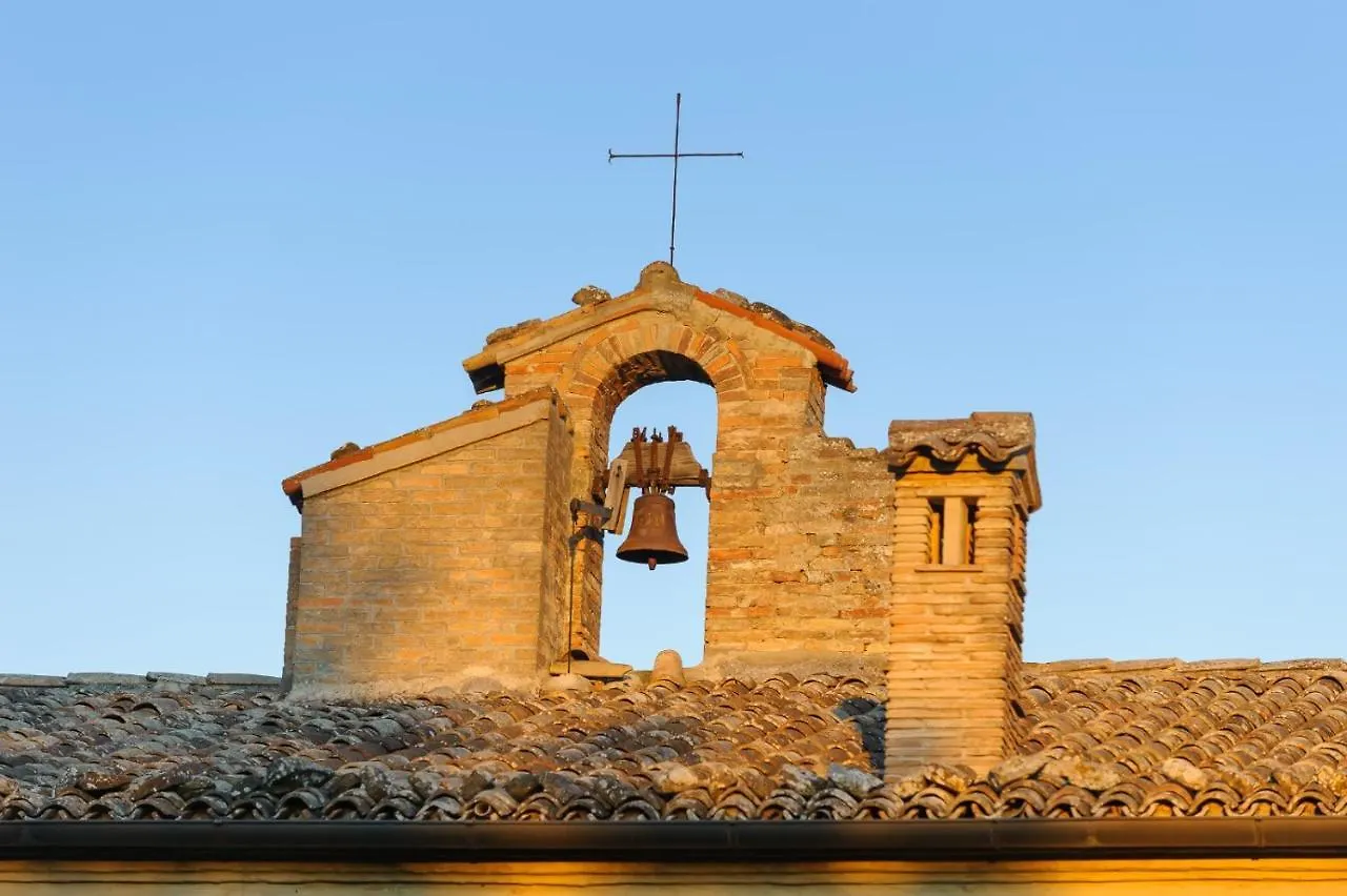 Convento Di San Francesco Mondaino Bed & Breakfast 0*,