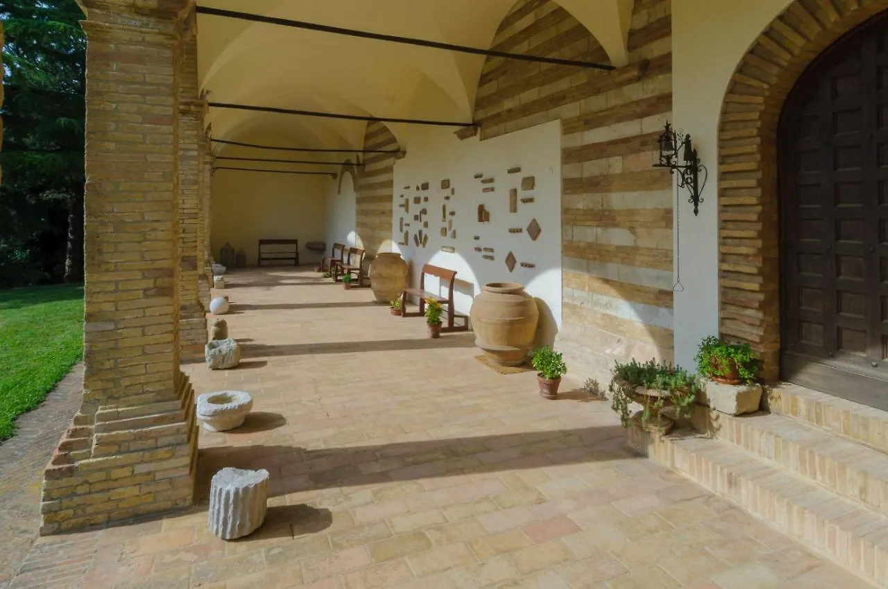 Bed and Breakfast Convento Di San Francesco Mondaino
